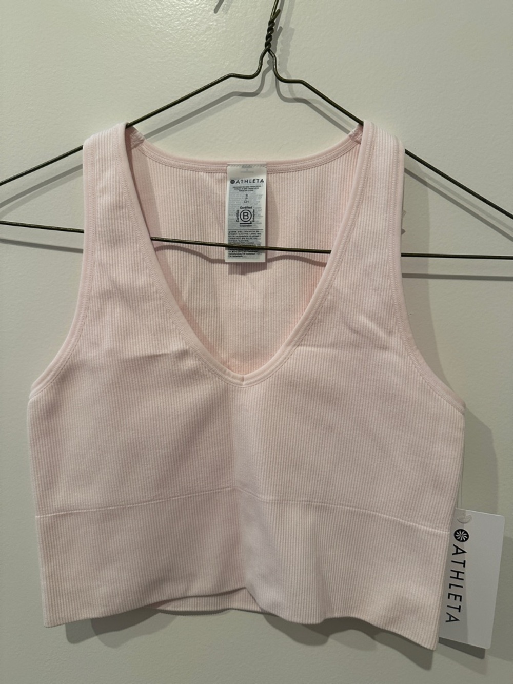 Athleta Aurora Seamless Crop Rib Tank Top in Baby Pink Size Small NEW